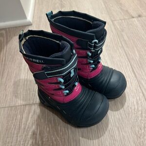 Merrell Kids' Fuchsia and Black Snow Boots